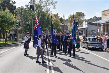 Anzac Day 2023 Service and March at Moss Vale.