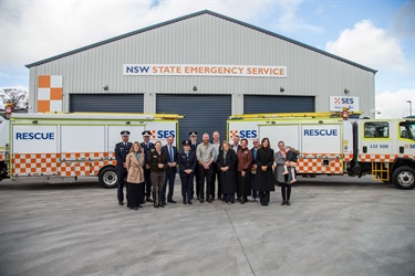 Group photo at SES Moss Vale opening